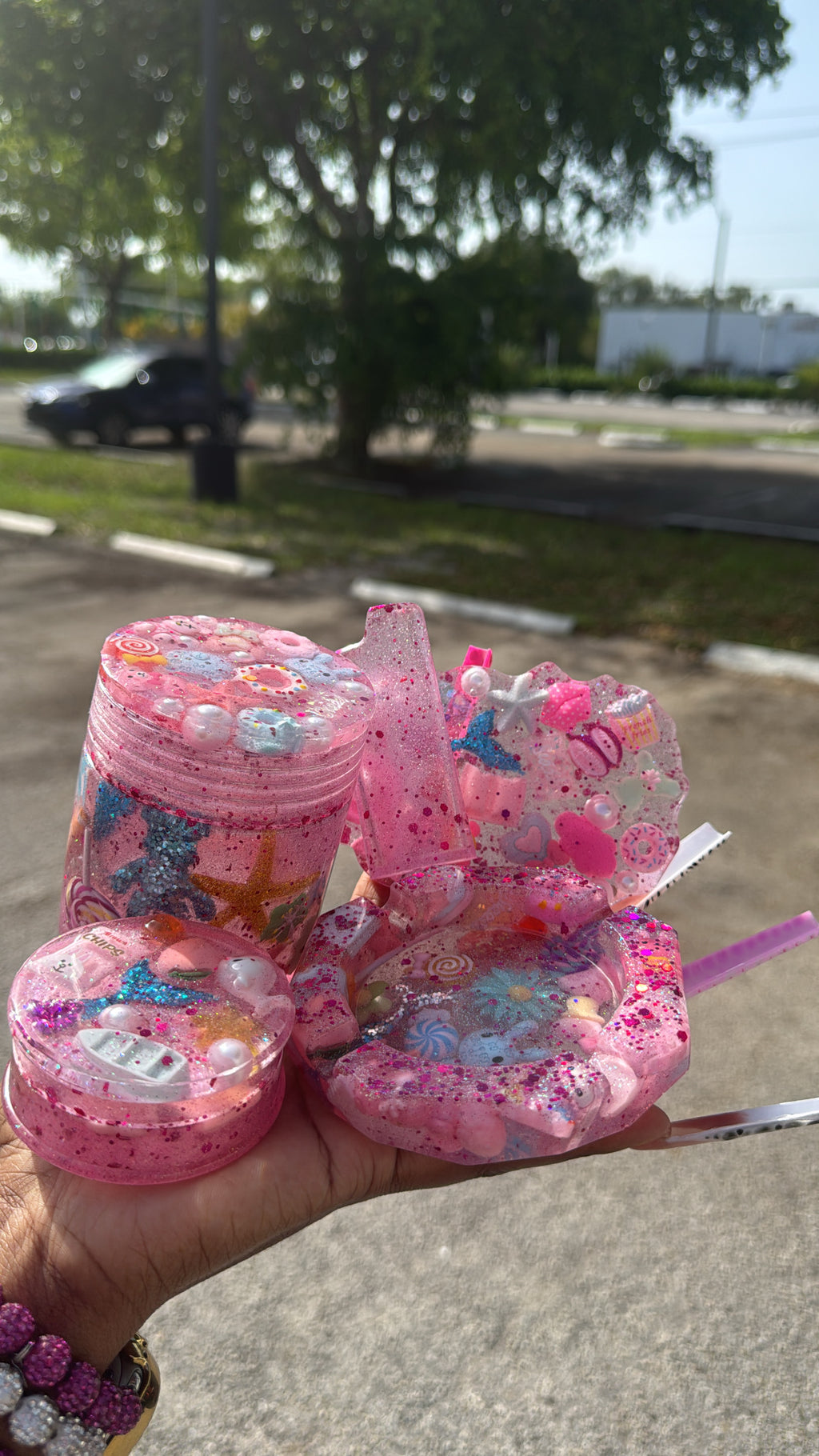 Pink UTopia world , set Stash Jar With Matching Lighter Cover ,matching herb Grinder an matching Roling tray , matching ashtray