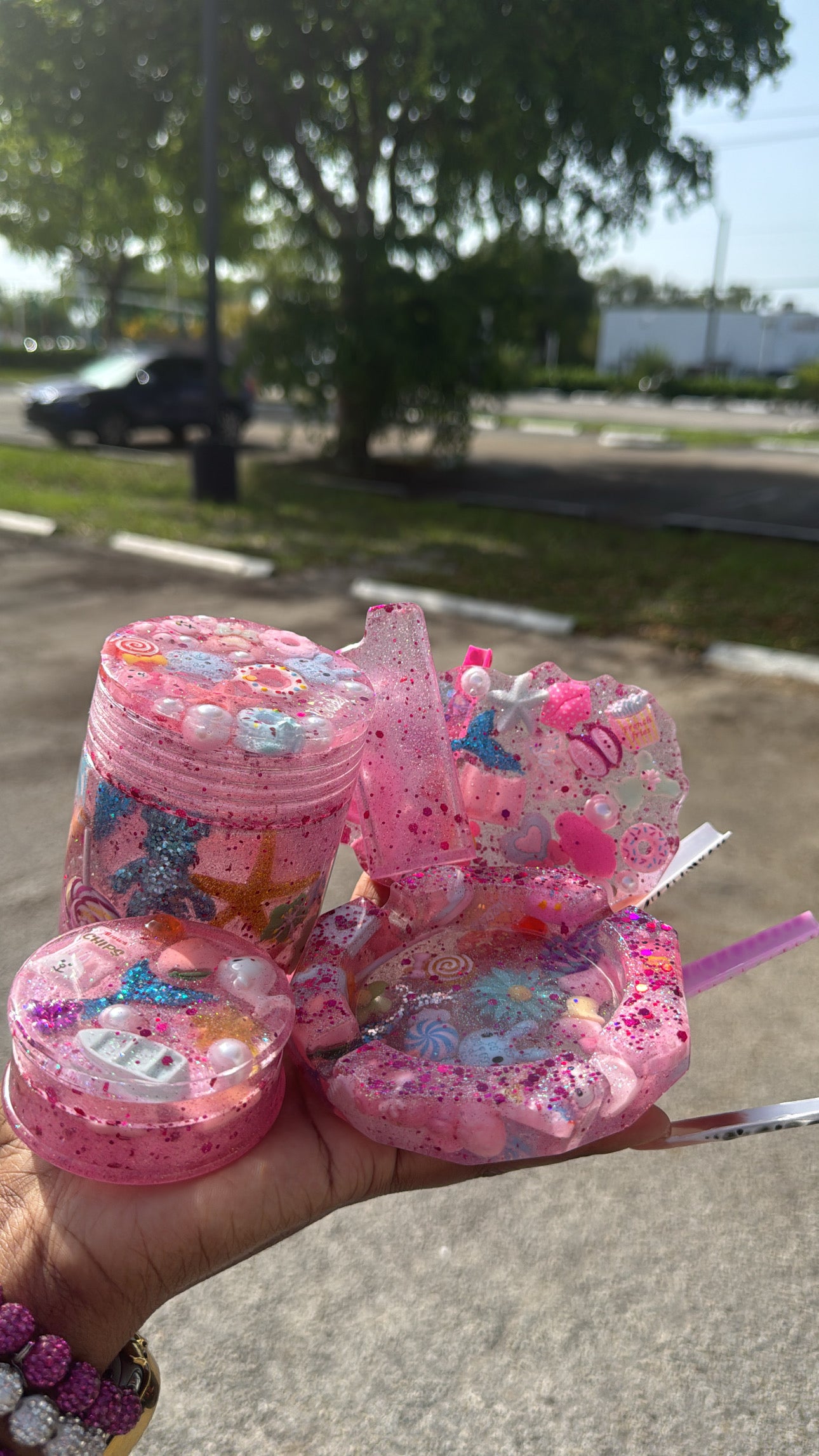 Pink UTopia world , set Stash Jar With Matching Lighter Cover ,matching herb Grinder an matching Roling tray , matching ashtray