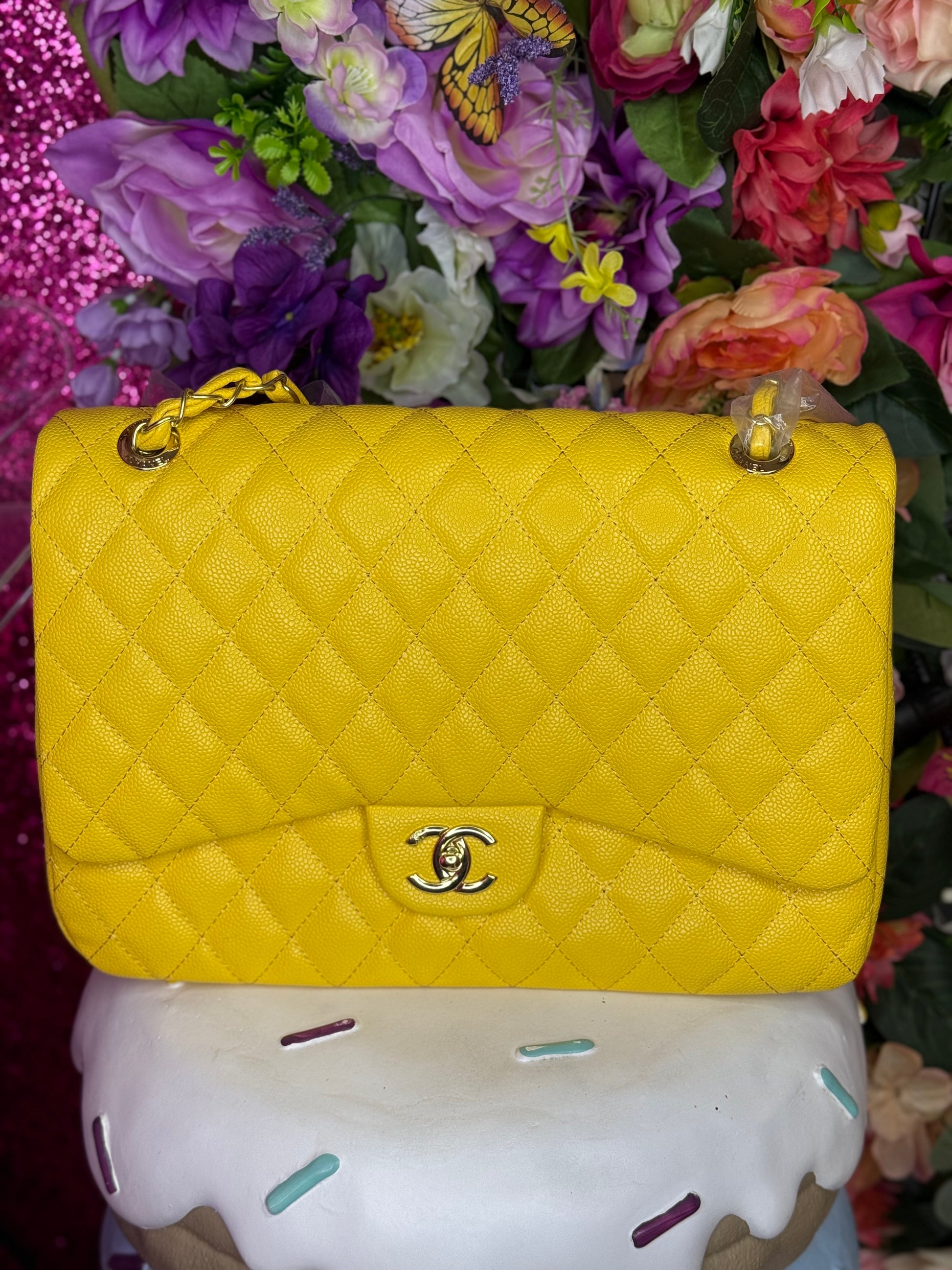 Yellow Chanel