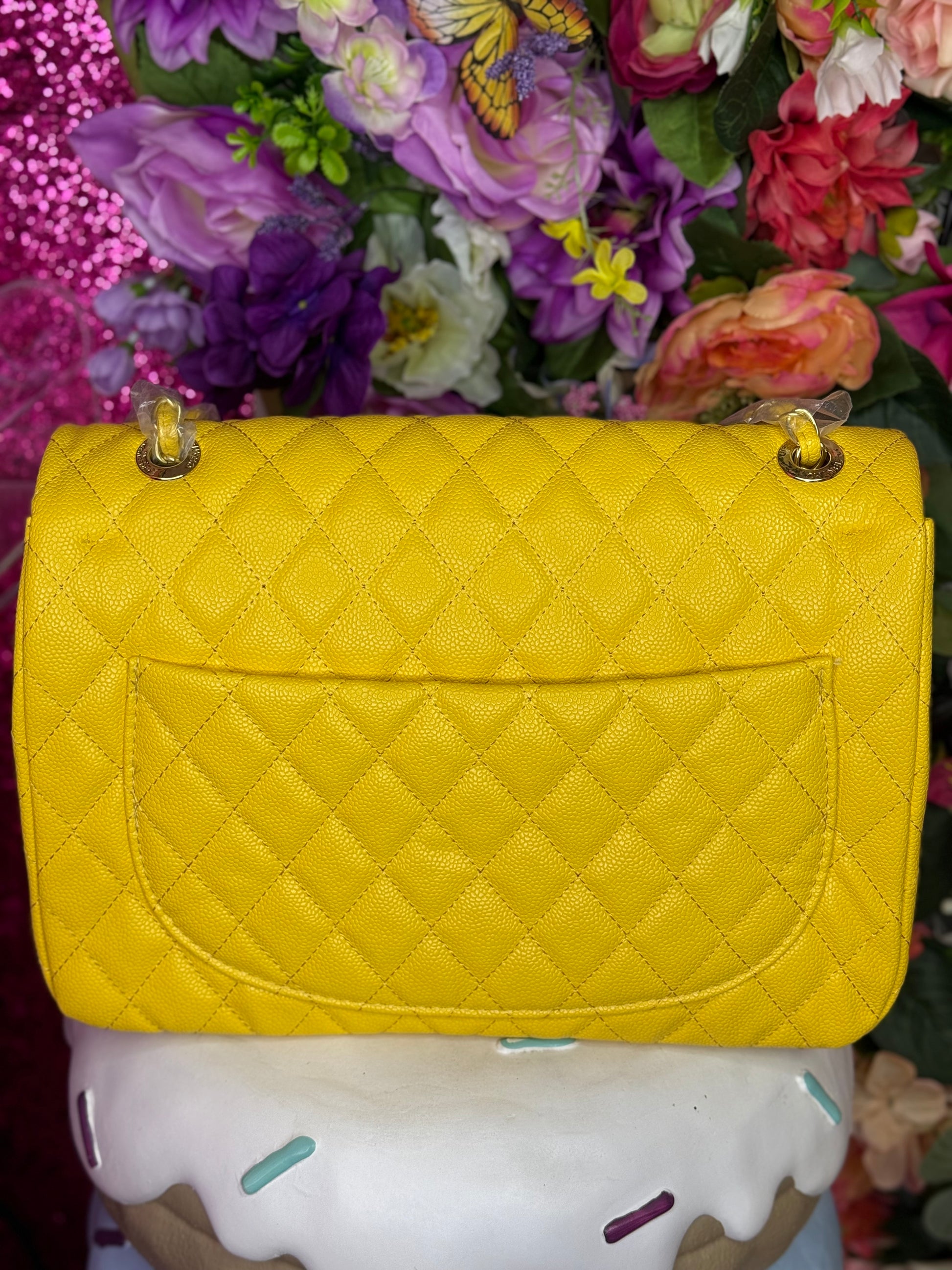 Yellow Chanel